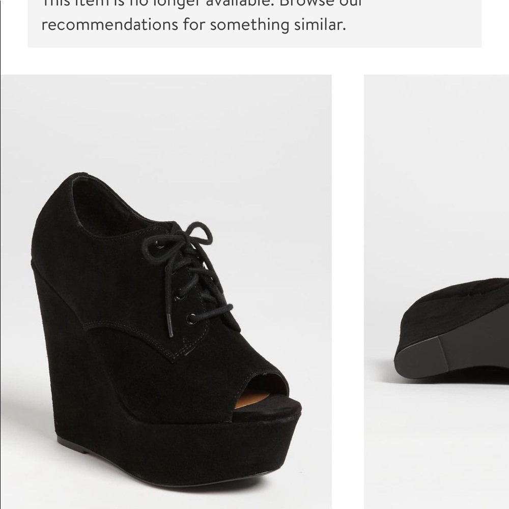 Steve Madden “ Windupp” suede wedge bootie